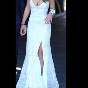 Primavera formal gown. Size 8